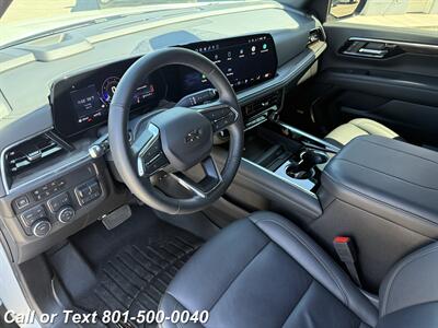 2025 Chevrolet Suburban Z71 - Photo 17 - North Salt Lake, UT 84010
