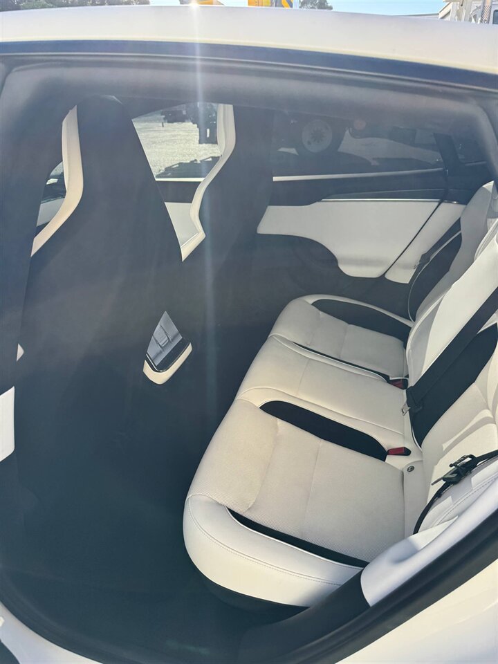 2026 Tesla Model S Plaid - Photo 13 - North Salt Lake, UT 84010