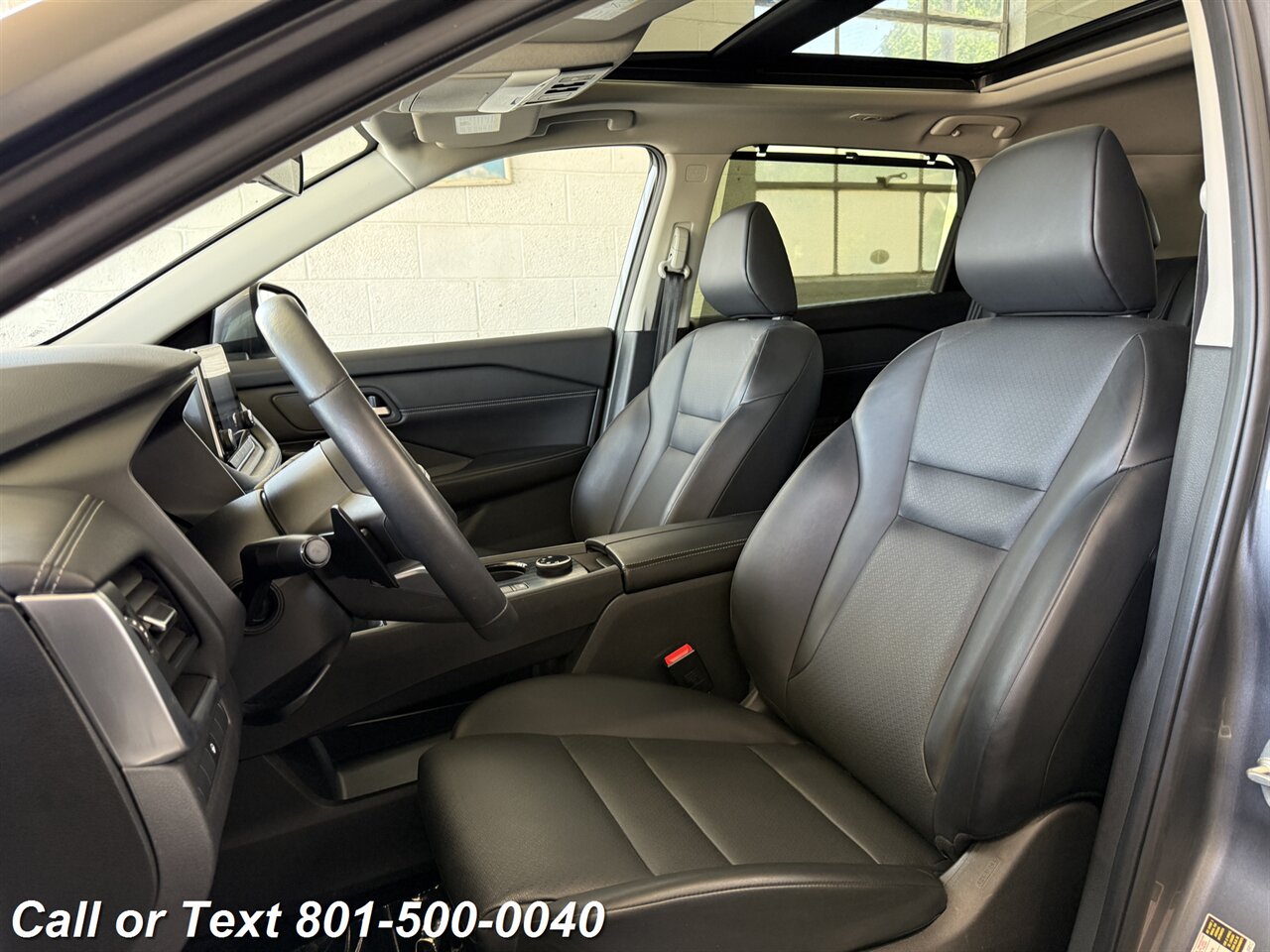 2024 Nissan Rogue SV - Photo 3 - North Salt Lake, UT 84010