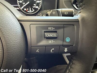 2024 Nissan Rogue SV - Photo 6 - North Salt Lake, UT 84010