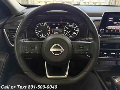 2024 Nissan Rogue SV - Photo 2 - North Salt Lake, UT 84010