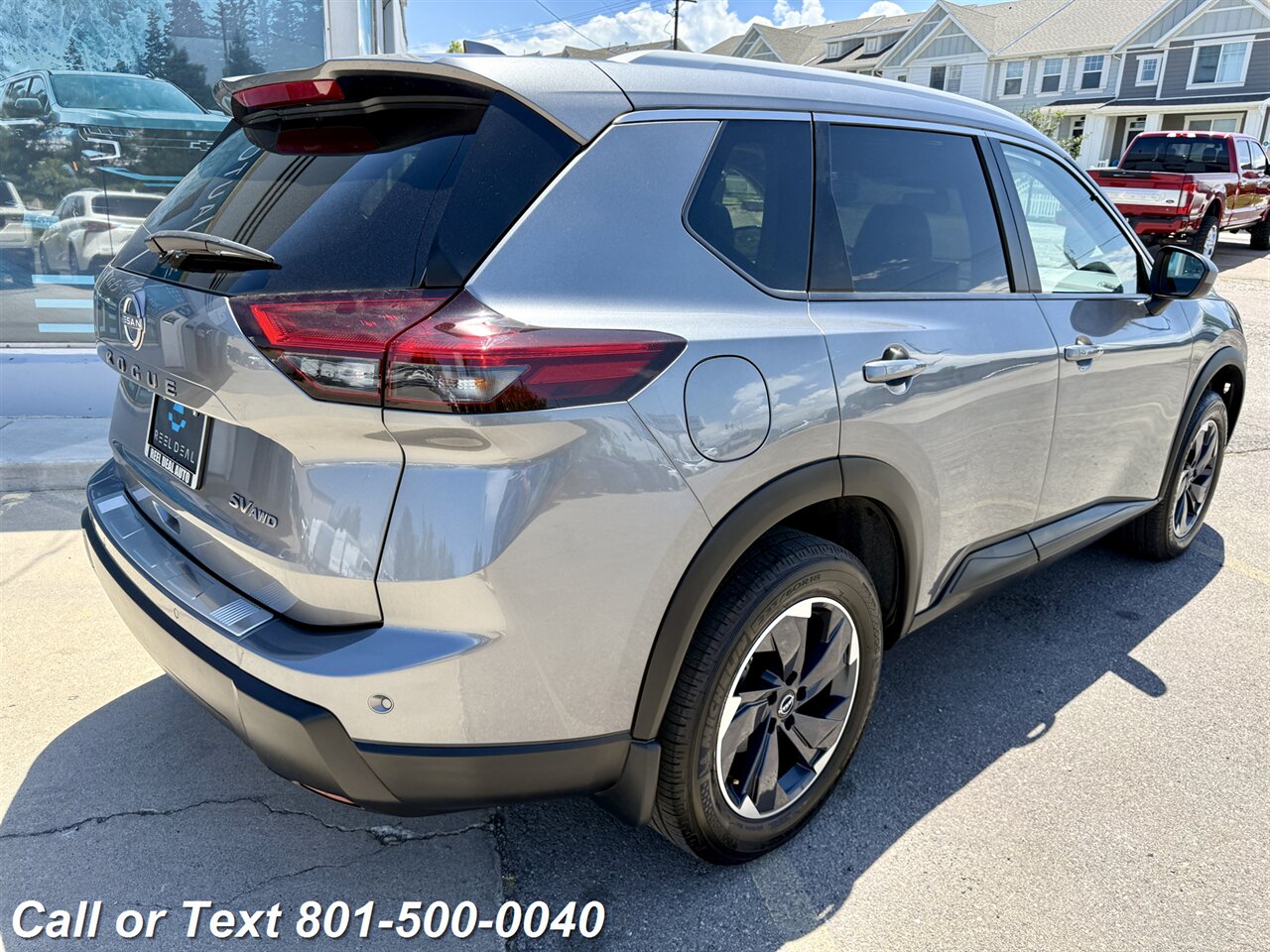 2024 Nissan Rogue SV - Photo 9 - North Salt Lake, UT 84010