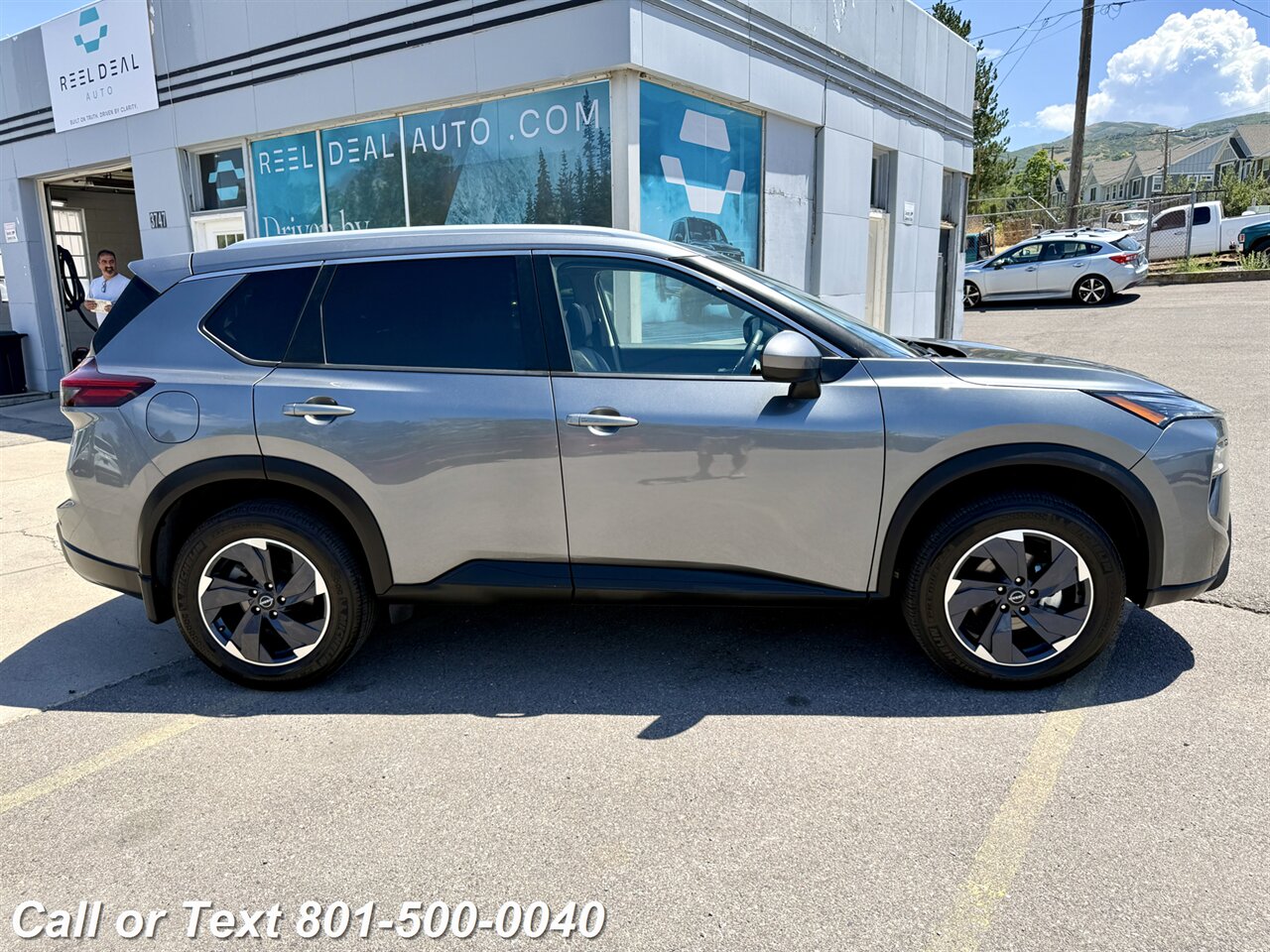 2024 Nissan Rogue SV - Photo 10 - North Salt Lake, UT 84010