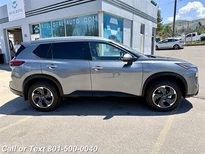 2024 Nissan Rogue SV - Photo 10 - North Salt Lake, UT 84010