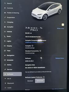 2018 Tesla Model X 75D   - Photo 6 - North Salt Lake, UT 84010