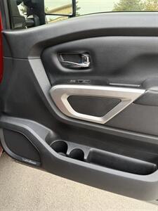 2017 Nissan Titan PRO-4X   - Photo 21 - North Salt Lake, UT 84010