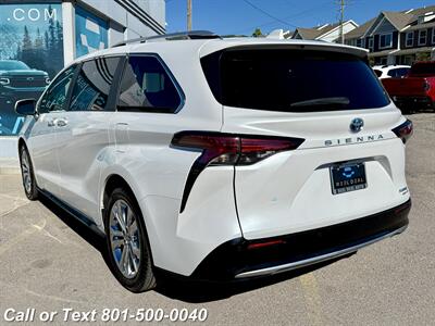 2024 Toyota Sienna Platinum 7-Passenger - Photo 36 - North Salt Lake, UT 84010