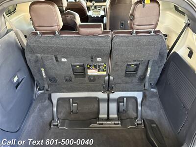 2024 Toyota Sienna Platinum 7-Passenger - Photo 46 - North Salt Lake, UT 84010