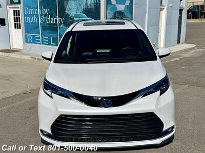 2024 Toyota Sienna Platinum 7-Passenger - Photo 3 - North Salt Lake, UT 84010