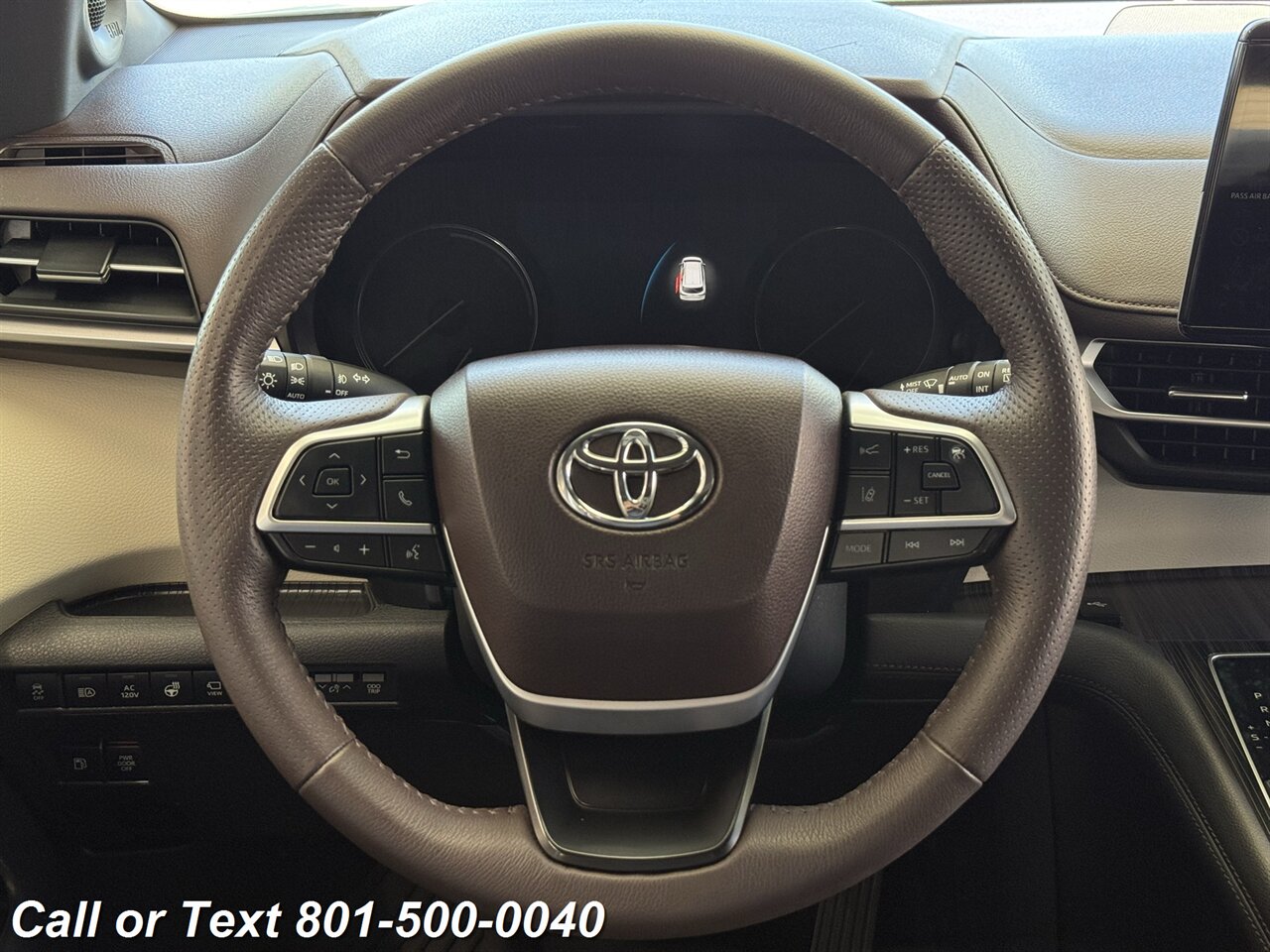 2024 Toyota Sienna Platinum 7-Passenger - Photo 16 - North Salt Lake, UT 84010