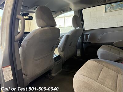 2019 Toyota Sienna LE 8-Passenger   - Photo 19 - North Salt Lake, UT 84010