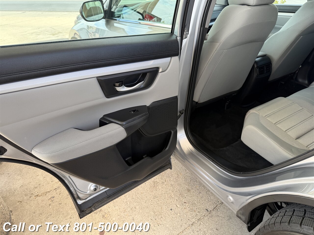 2018 Honda CR-V LX   - Photo 19 - North Salt Lake, UT 84010
