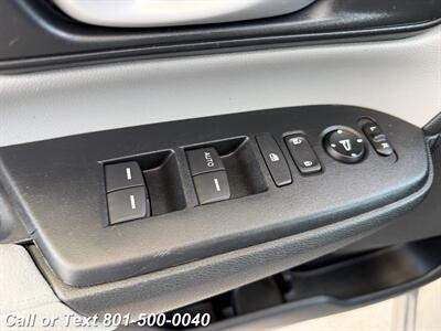2018 Honda CR-V LX   - Photo 15 - North Salt Lake, UT 84010
