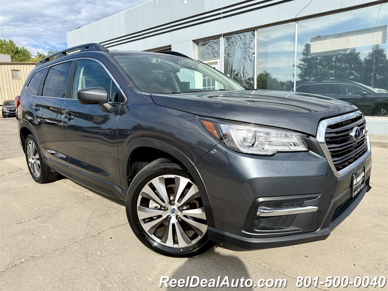 2021 Subaru Ascent Premium 8-Passenger - Photo 1 - North Salt Lake, UT 84010