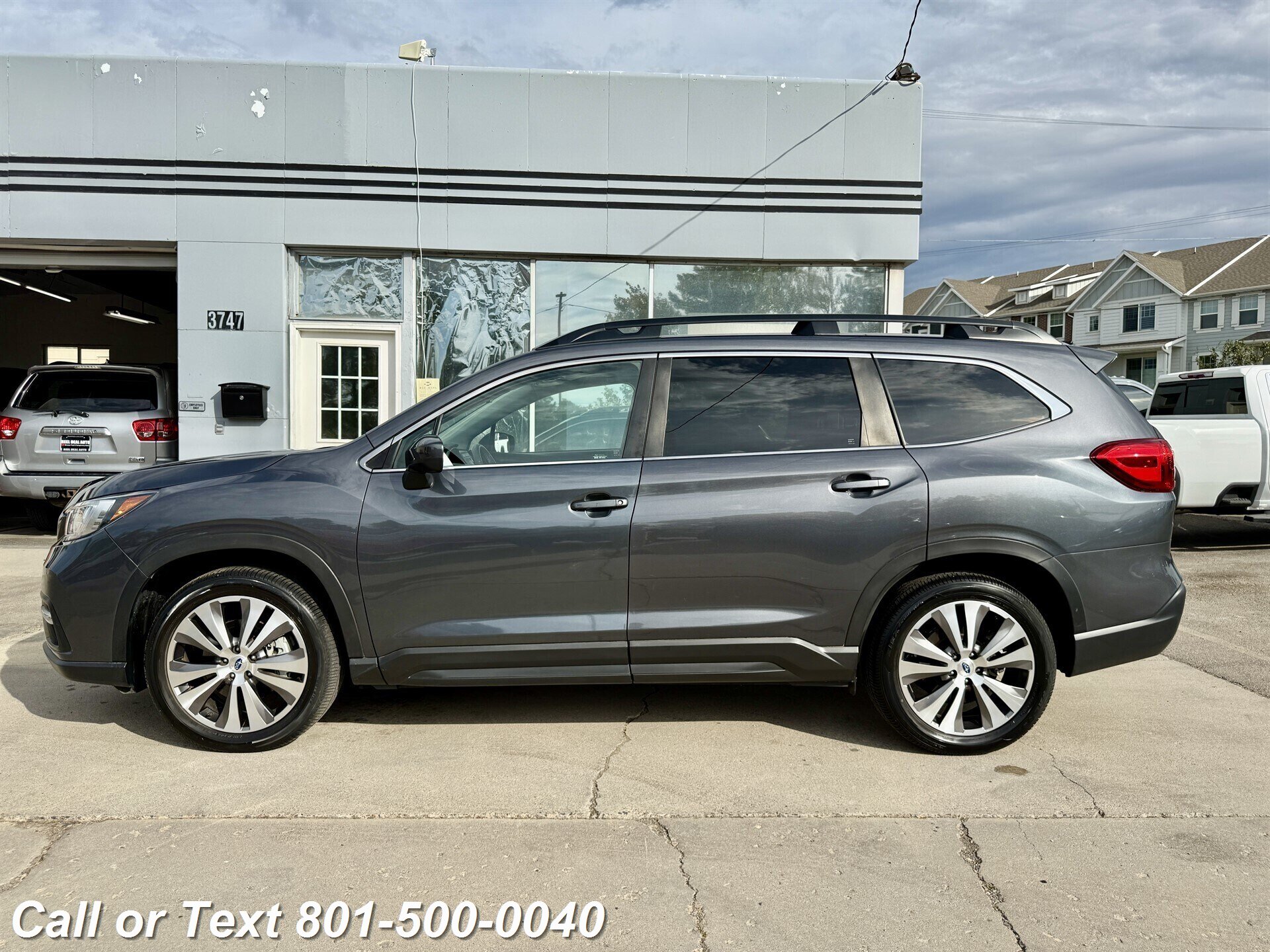 2021 Subaru Ascent Premium 8-Passenger   - Photo 1 - North Salt Lake, UT 84010