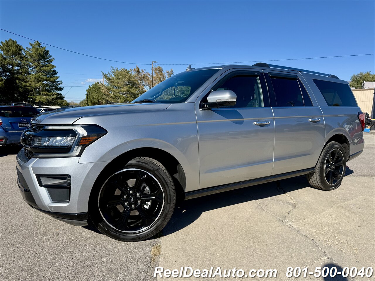 2024 Ford Expedition MAX Limited - Photo 1 - North Salt Lake, UT 84010