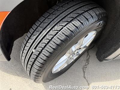2022 Chrysler Pacifica Touring L   - Photo 14 - North Salt Lake, UT 84010