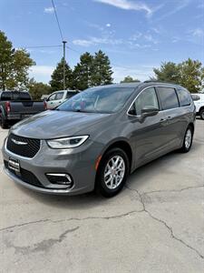 2022 Chrysler Pacifica Touring L   - Photo 24 - North Salt Lake, UT 84010