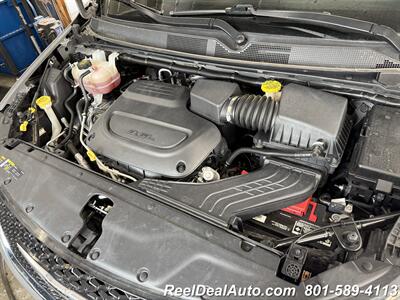 2022 Chrysler Pacifica Touring L   - Photo 49 - North Salt Lake, UT 84010
