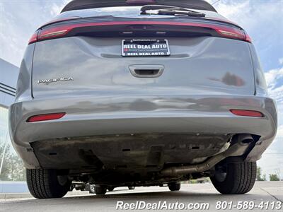 2022 Chrysler Pacifica Touring L   - Photo 30 - North Salt Lake, UT 84010
