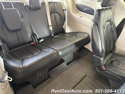 2022 Chrysler Pacifica Touring L   - Photo 55 - North Salt Lake, UT 84010