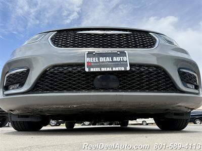 2022 Chrysler Pacifica Touring L   - Photo 19 - North Salt Lake, UT 84010