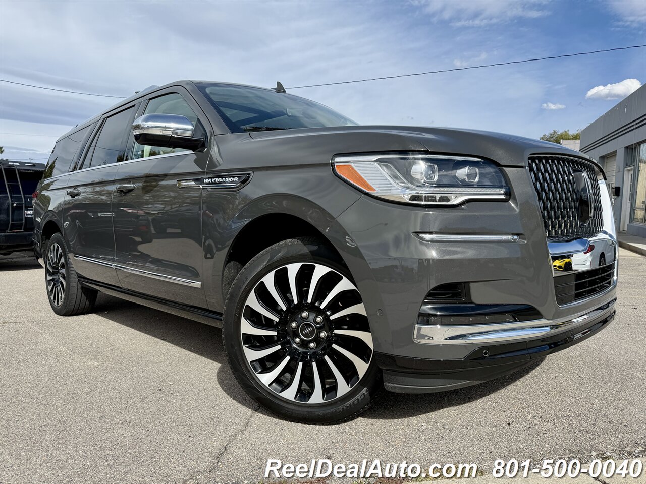 2022 Lincoln Navigator L Black Label - Photo 1 - North Salt Lake, UT 84010