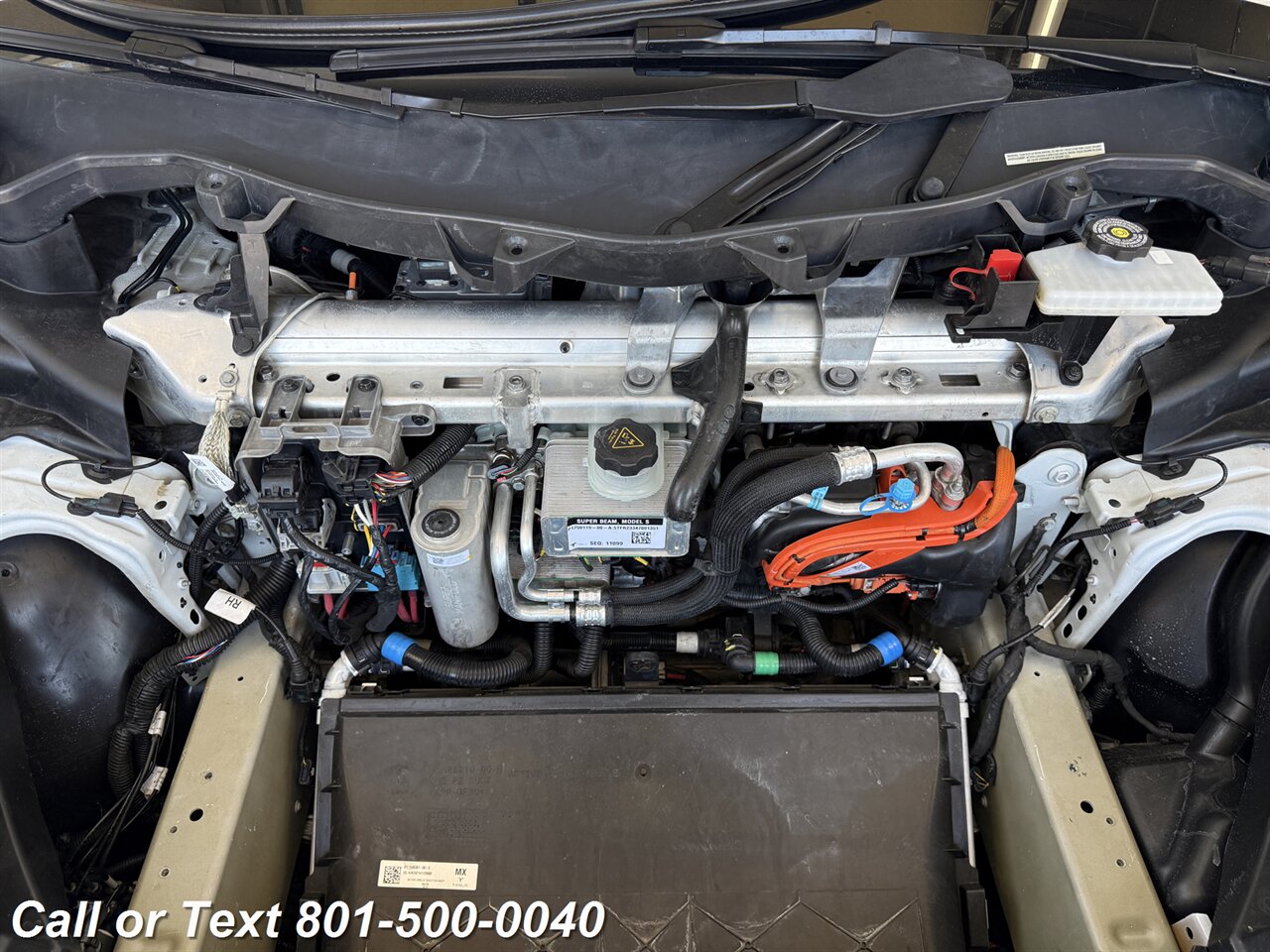 2025 Tesla Model X Plaid - Photo 60 - North Salt Lake, UT 84010
