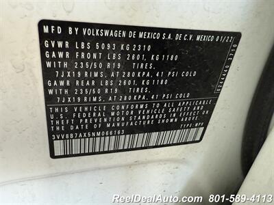 2022 Volkswagen Tiguan SE R-Line Black 4Motion   - Photo 36 - North Salt Lake, UT 84010