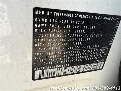 2022 Volkswagen Tiguan SE R-Line Black 4Motion   - Photo 2 - North Salt Lake, UT 84010