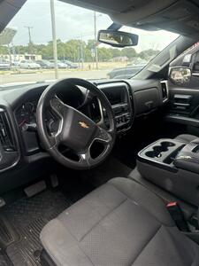 2018 Chevrolet Silverado 1500 LT - Photo 2 - Fort Worth, TX 76111