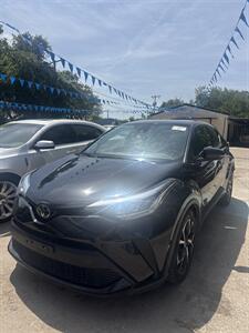 2021 Toyota C-HR LE - Photo 1 - Fort Worth, TX 76111