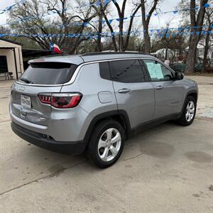 2018 Jeep Compass Latitude   - Photo 2 - Fort Worth, TX 76111