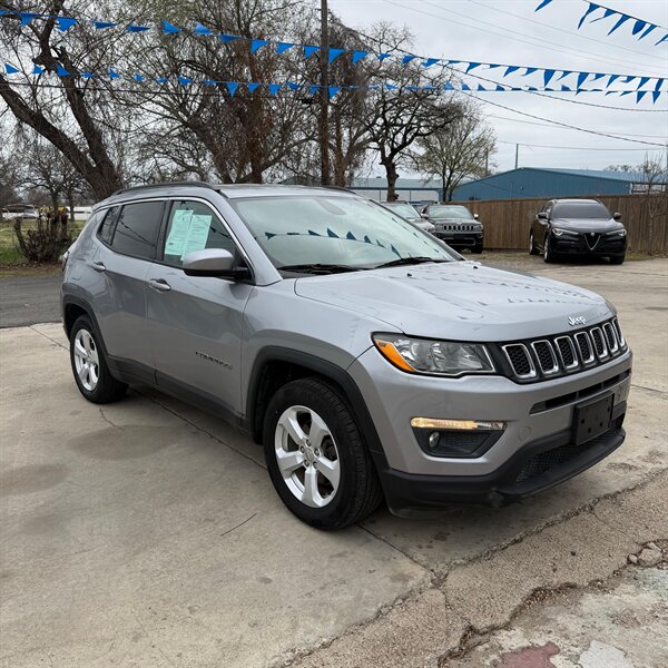 2018 Jeep Compass Latitude   - Photo 1 - Fort Worth, TX 76111