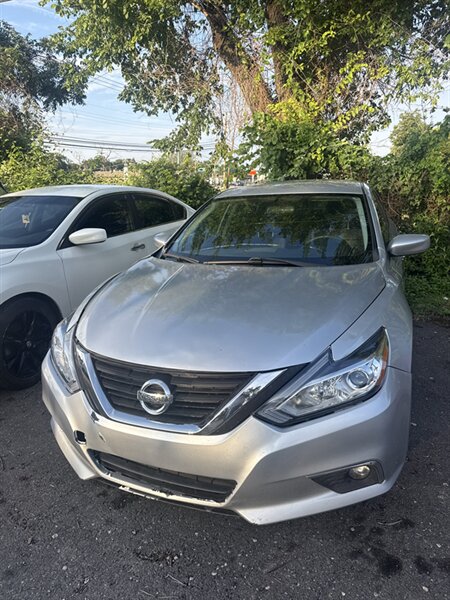 2018 Nissan Altima 2.5 S   - Photo 1 - Fort Worth, TX 76111
