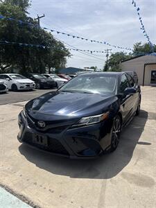 2019 Toyota Camry SE Sedan