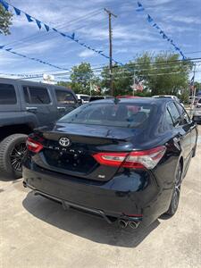 2019 Toyota Camry SE - Photo 3 - Fort Worth, TX 76111