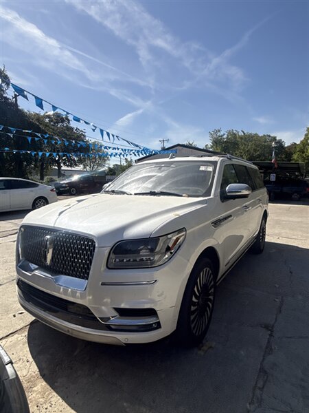 2018 Lincoln Navigator L Black Label   - Photo 1 - Fort Worth, TX 76111