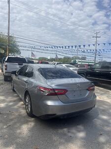 2020 Toyota Camry LE   - Photo 3 - Fort Worth, TX 76111