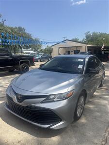 2020 Toyota Camry LE   - Photo 2 - Fort Worth, TX 76111