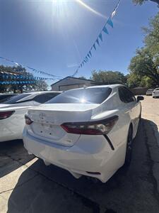 2022 Toyota Camry SE - Photo 3 - Fort Worth, TX 76111