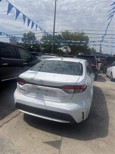 2022 Toyota Corolla LE - Photo 5 - Fort Worth, TX 76111