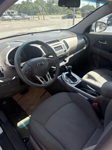 2016 Kia Sportage LX - Photo 4 - Fort Worth, TX 76111