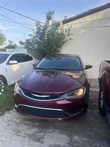 2017 Chrysler 200 Limited - Photo 1 - Fort Worth, TX 76111