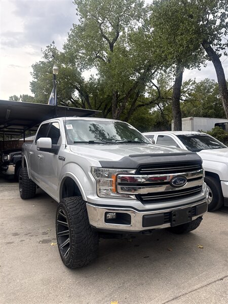2018 Ford F-150 LARIAT   - Photo 1 - Fort Worth, TX 76111
