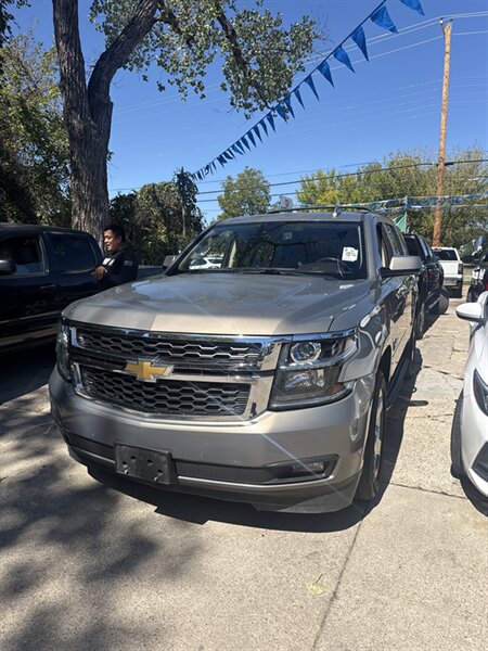 2017 Chevrolet Tahoe LT   - Photo 1 - Fort Worth, TX 76111