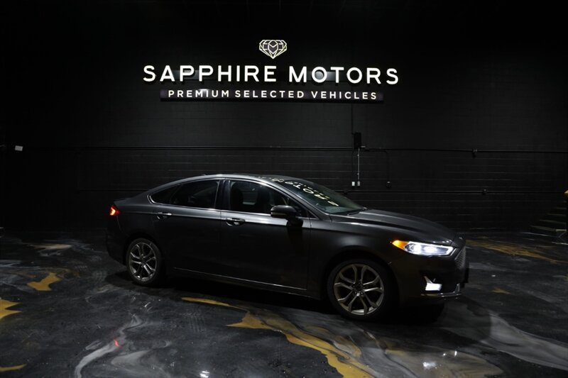 2020 Ford Fusion Hybrid Titanium  