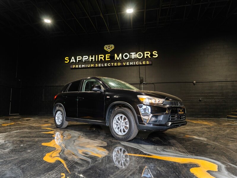 2017 Mitsubishi RVR ES  