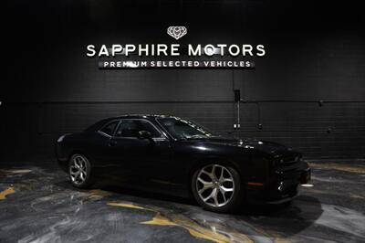 2016 Dodge Challenger SXT Coupe