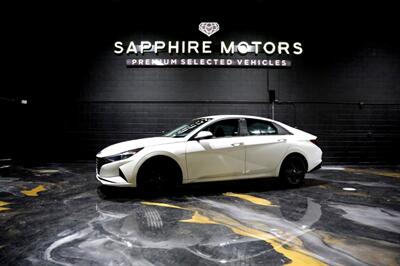 2023 Hyundai ELANTRA SEL Sedan